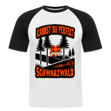 Baseball-Darts-T-Shirt Motiv "Schwarzwald Perfekt" (druck vorne) - Weiß/Schwarz