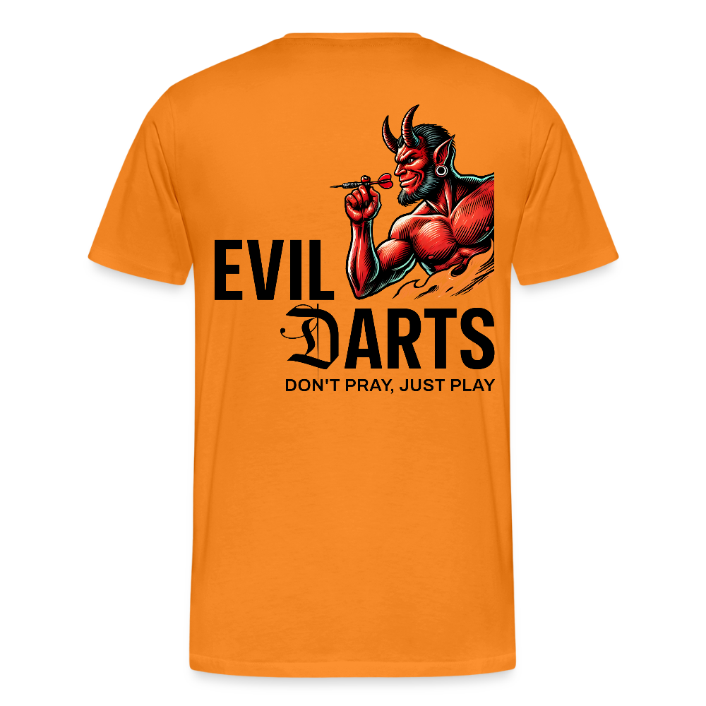 Premium Darts-T-Shirt fuer Maenner Motiv "Don't Pray" (Druck hinten hell) - Orange