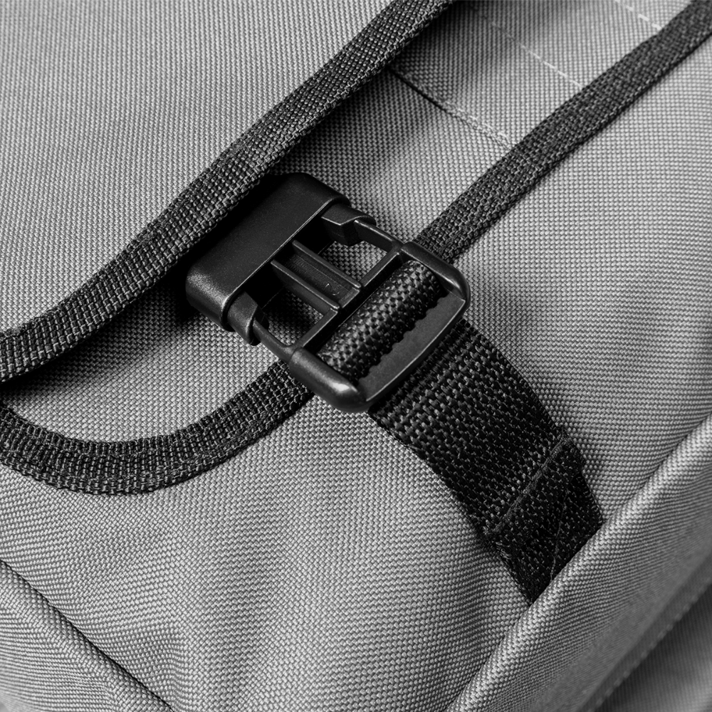 Darts-Umhängetasche Motiv "Chill and Win" - Graphit/Schwarz